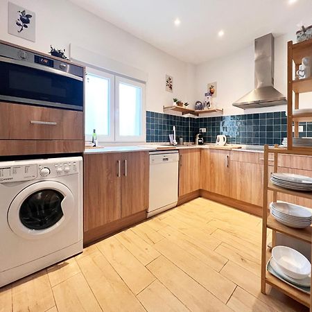 Villa Regimiento 2, Center, New, Quite, Breakfast Included, Parking On Request, Rg Málaga Esterno foto