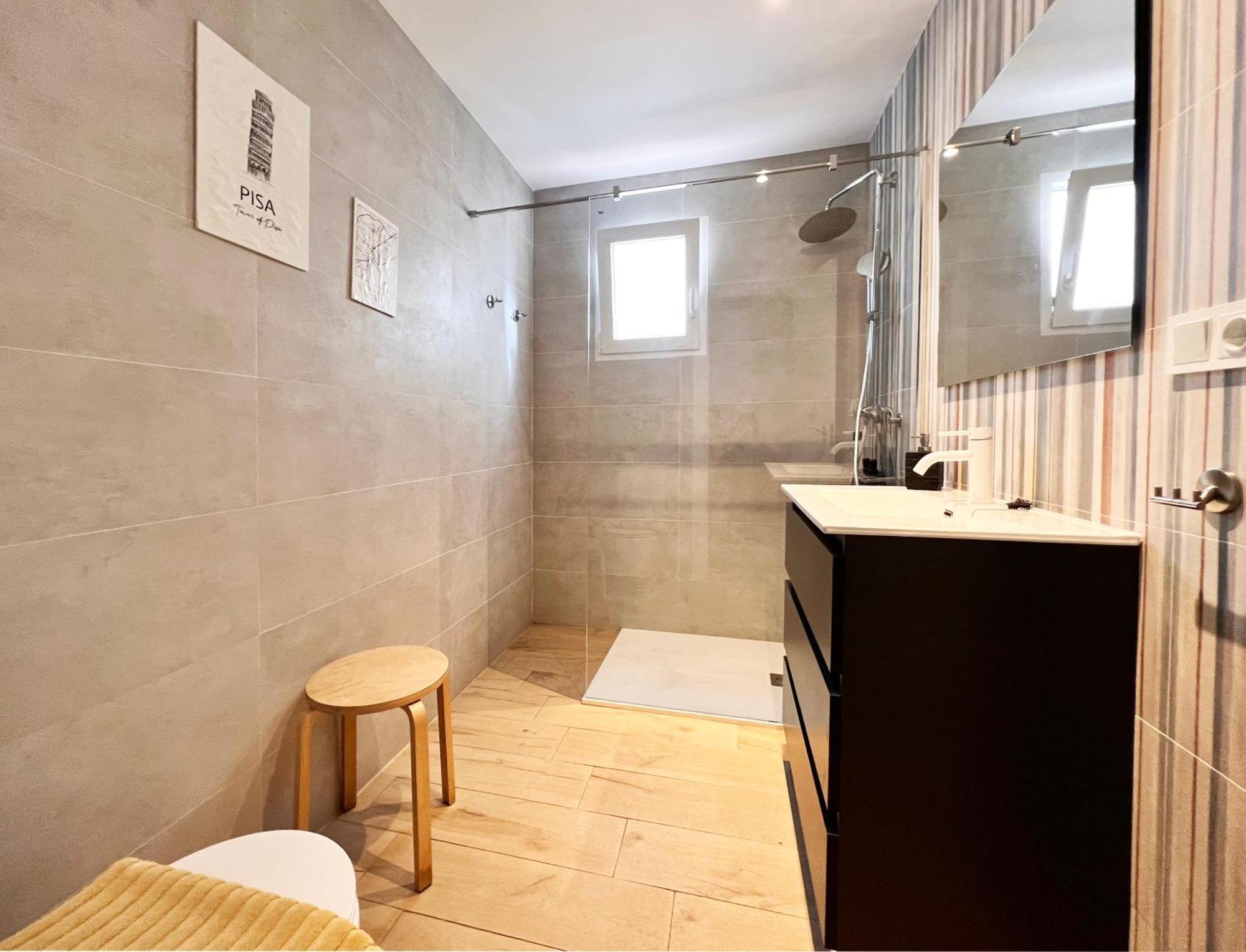 Villa Regimiento 2, Center, New, Quite, Breakfast Included, Parking On Request, Rg Málaga Esterno foto